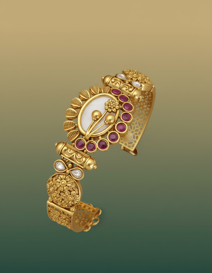 Sara Premium Antique Bracelet