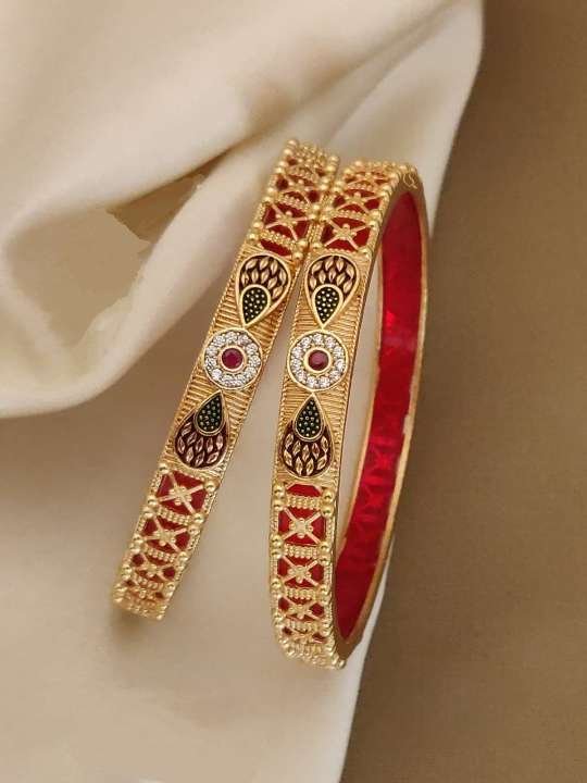 Monika Premium Kadli – Set of 2