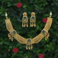 Zeenat Necklace Set