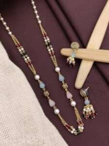 Nidhi Antique Mala Set