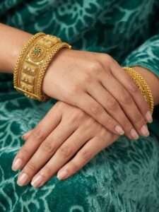 Shruti Bangle Set (Openable) - Size: 2.6